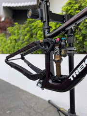 PreOwned: Trek Fuel MX / EX Carbon Frameset M