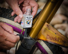 Miles Wide Wet Seal - Suspension Lubricant